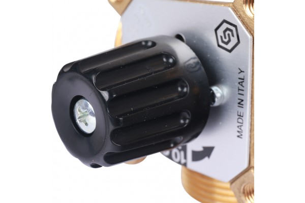 STOUT 3-х ходовой смесительный клапан 1 -1 1/2”  KVs 8