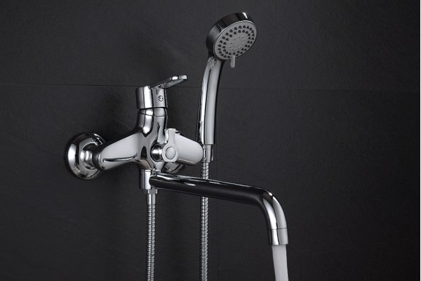 Смеситель для ванны D&K Rhein Marx