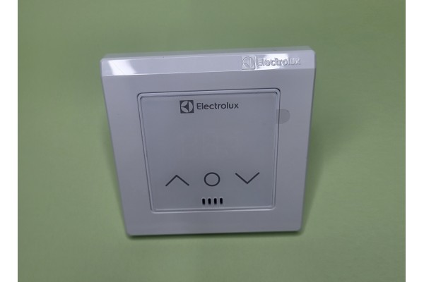 Терморегулятор Electrolux ETV-16WB Wi-Fi проводной, программируемый, белый/черный