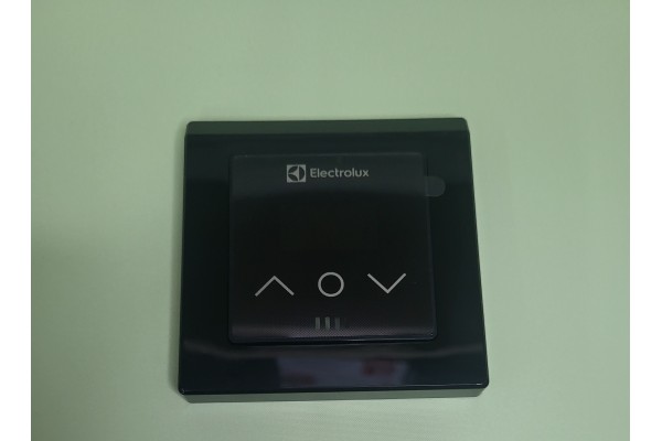 Терморегулятор Electrolux ETV-16WB Wi-Fi проводной, программируемый, белый/черный