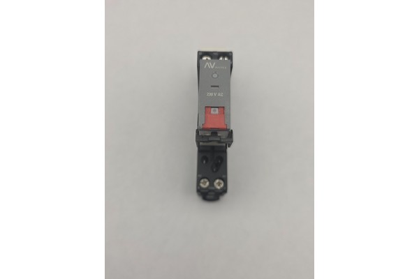 EKF rpat-22-2-230AC Реле промежуточное с кнопкой и мех. индикацией RPAt 22/2 8А 230В AC, Разъем РM5 22/2